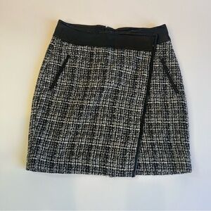 Outback Black and White Tweed Pencil Skirt